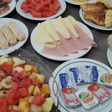 Alicante Готель Лісабон