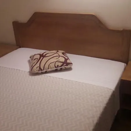 Готель Alicante 2*